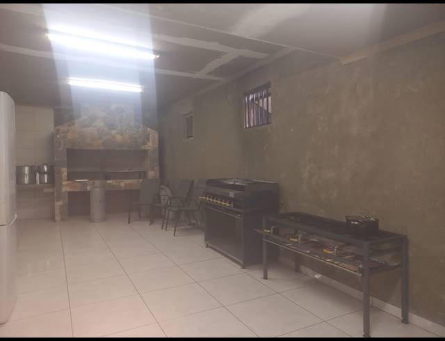 1,050M² GUESTHOUSE FOR SALE IN SPAARWATER AH